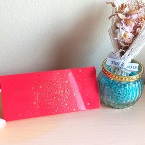 Cheek palette- enhanced glow